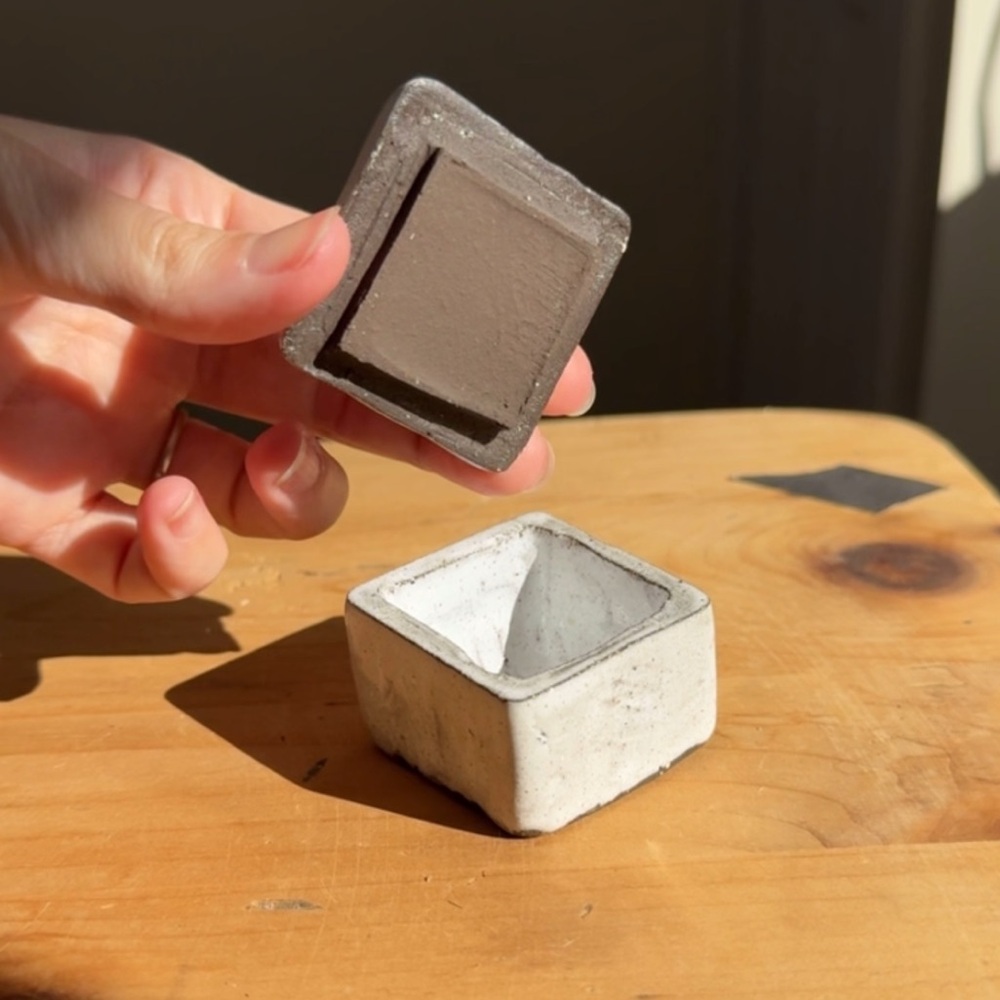 Ceramic Trinket Box with Lid